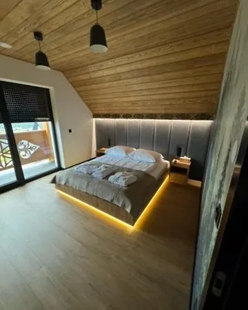 Porebianska Osada & * Szlembark